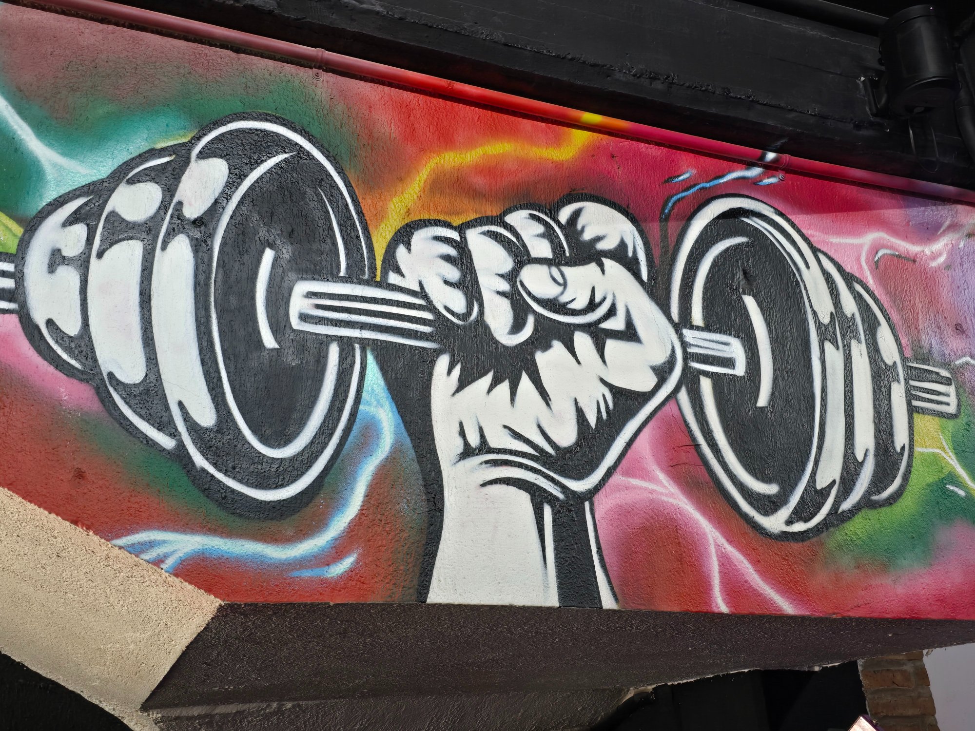 Mural de mancuerna por Goper Art